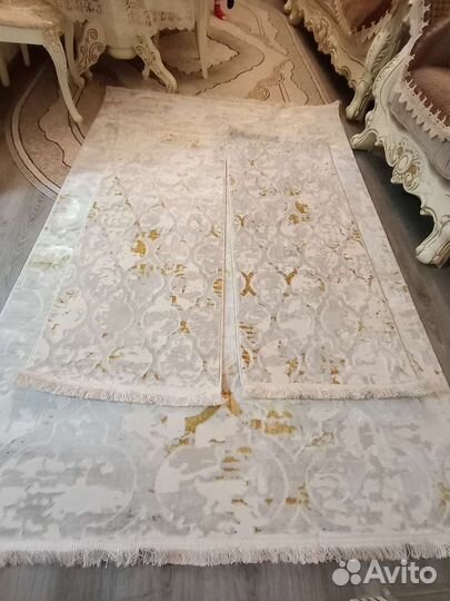 Ковры комплект новый