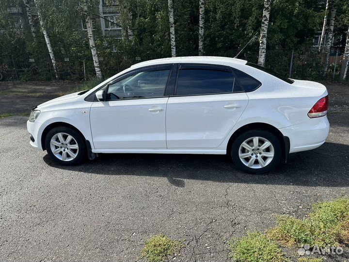 Volkswagen Polo 1.6 AT, 2011, 178 725 км