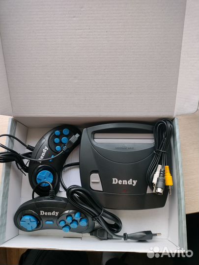 Игровая приставка dendy
