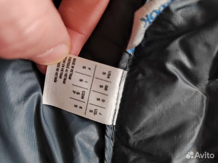 Reebok пуховик