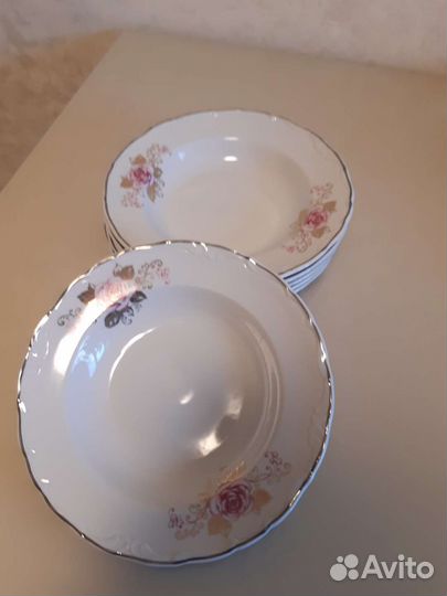 Столовый сервиз новый