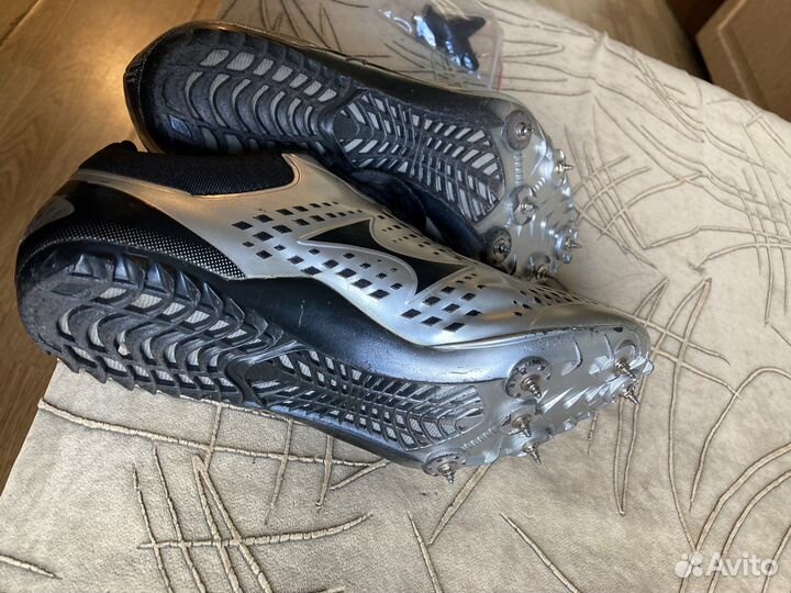 Шиповки для легкой атлетики Health размер 37