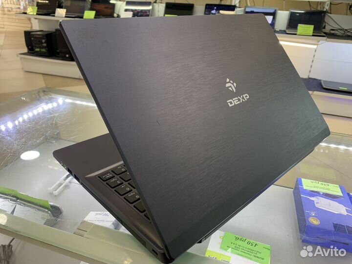 Ноутбук dexp CLV-650-SB 15.6