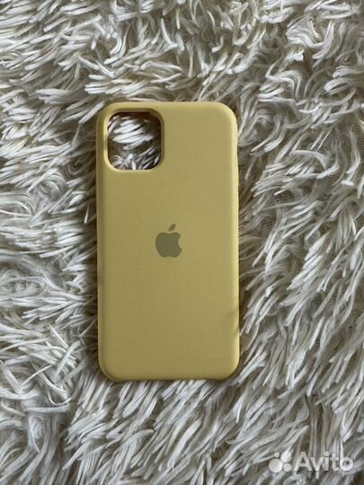 Чехлы на iPhone 11 pro