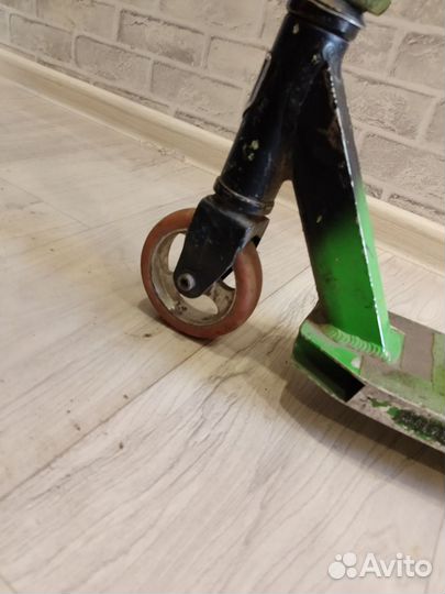 Трюковой самокат