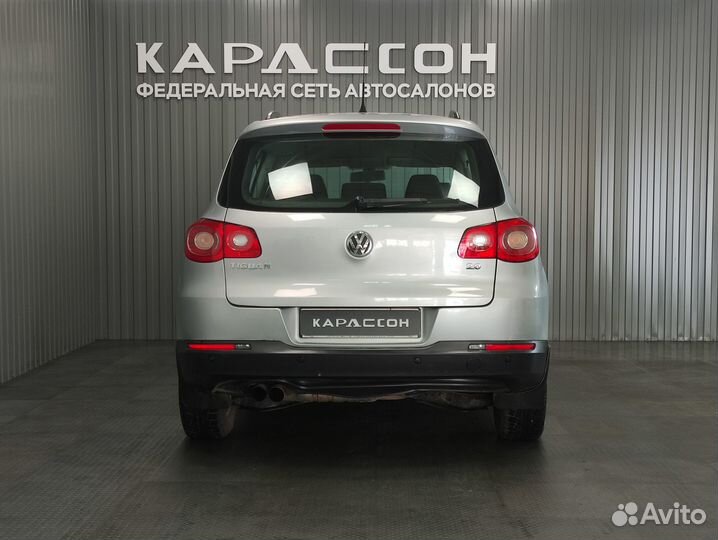 Volkswagen Tiguan 2.0 AT, 2011, 156 770 км