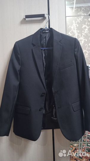 Продам костюм