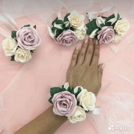 Цветочки подружкам невесты