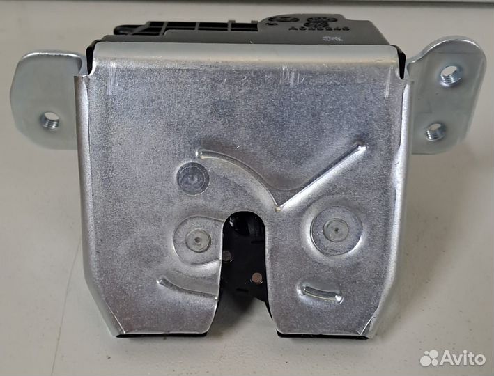 Замок багажника KIA carnival 20-25 год KA4