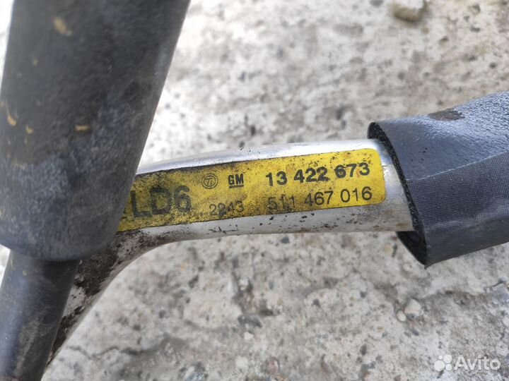 Трубка кондиционера длинная на Opel Astra J OPC