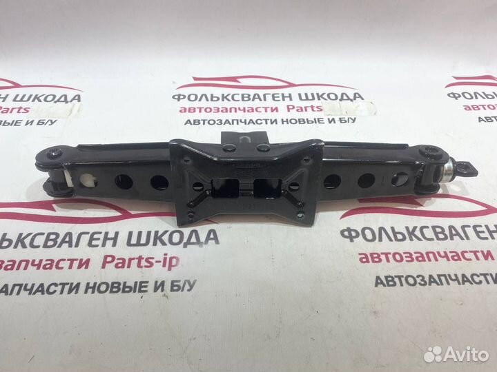 Домкрат Volkswagen Audi Skoda 5qf011031c с ручкой