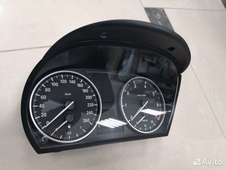 Панель приборов Bmw 318I E90 N46B20BZ 2011