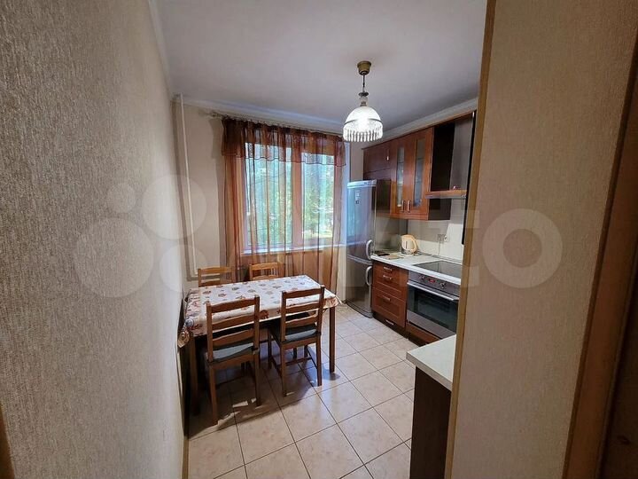 2-к. квартира, 55 м², 2/12 эт.