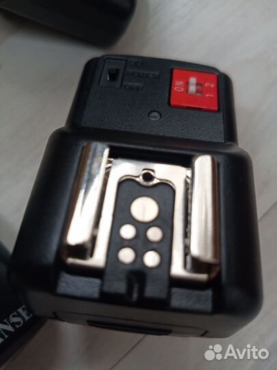 Без проводной радиосинхронизатор на 4 канала