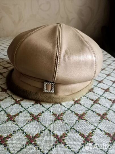 Берет женский