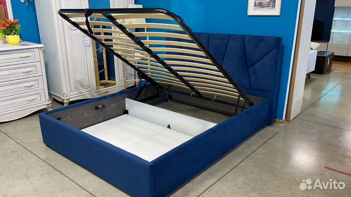 Кровать новая «Вена - 4»