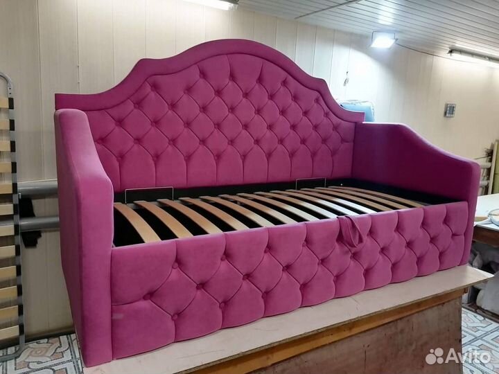Кровать диван детская с бортиками