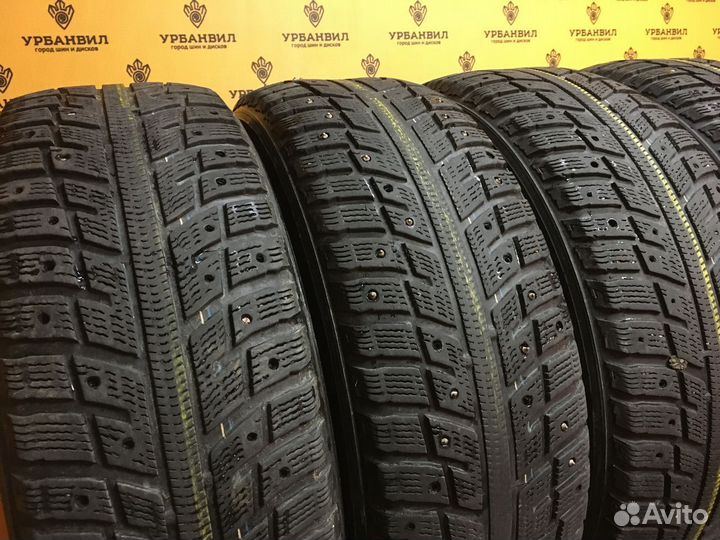 Kumho I'Zen KW22 205/60 R16 92T