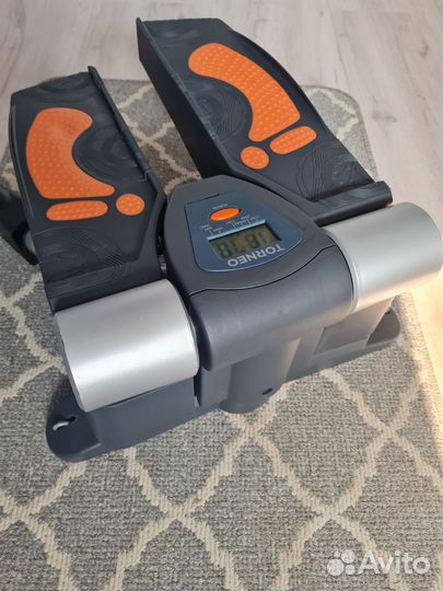 Тренажер мини степпер Torneo поворотный