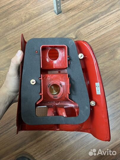 Фонарь задний левый passat b5