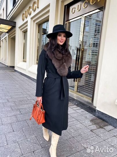 Пальто зимнее с мехом
