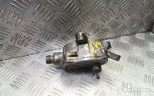 Насос вакуумный volvo XC90 1 (YMA13KX01)