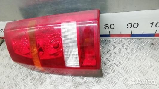Фонарь задний левый land rover discovery 3 (HNT14M