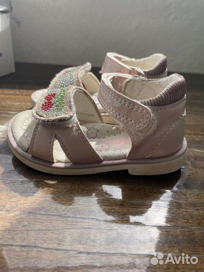 Сандалии 19 размер