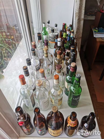Бутылки - в интерьер (виски, коньяк, пиво и др.)