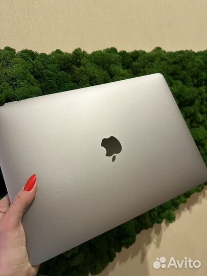 Apple MacBook Pro 13.3