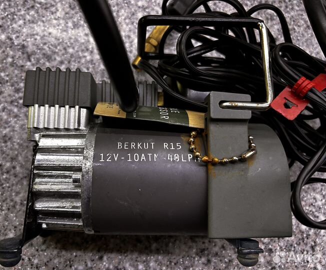 Компрессор автомобильный Беркут R15