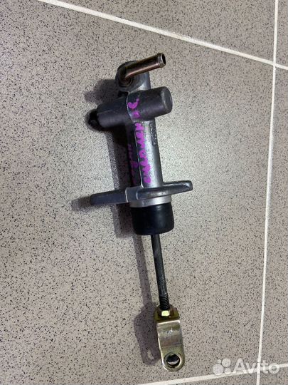 Цилиндр сцепления главный Chevrolet Aveo 2007 г