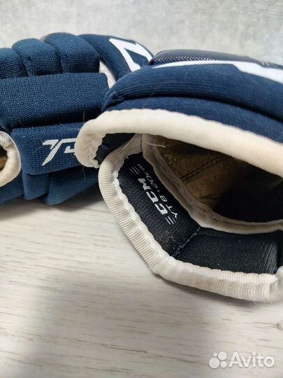 Краги хоккейные