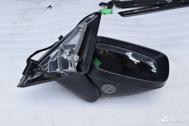 Зеркало наружное правое Volvo XC60 рест. 2016