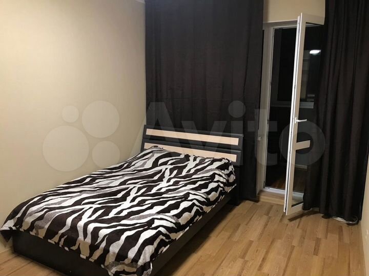 2-к. квартира, 60 м², 12/18 эт.
