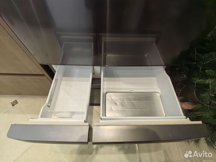 Холодильник Toshiba GR-D62FR