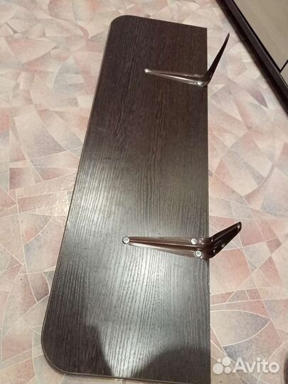 Полка настенная навесная