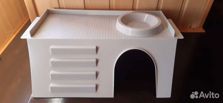 Поилка с лесенкой в клетку