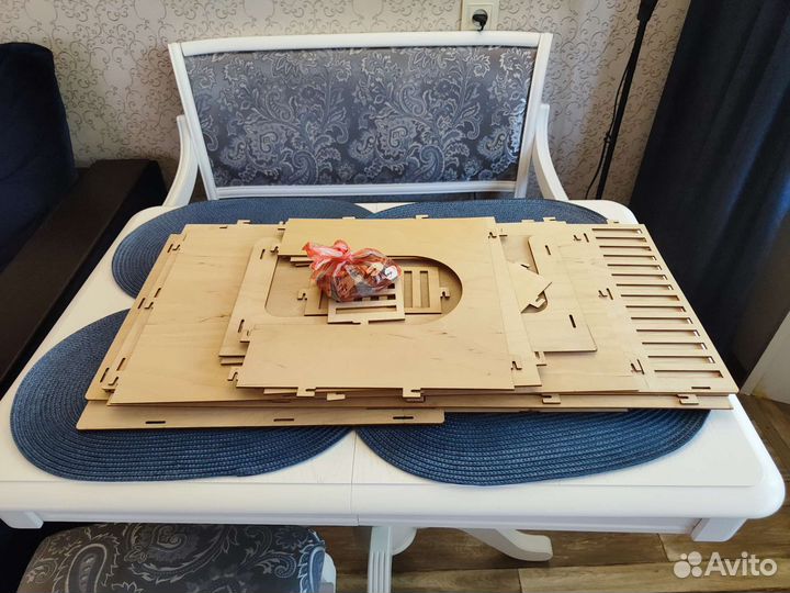 Кукольный домик с мебелью