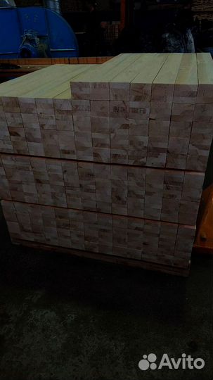 Брус из сосны для надежного строительства