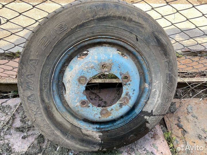 Резина и диски ЗИЛ Бычок