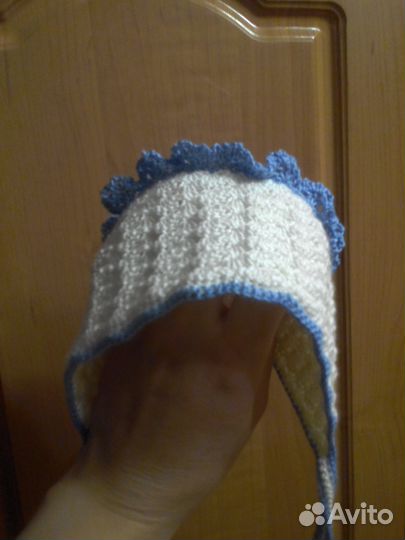 Вязаный чепчик