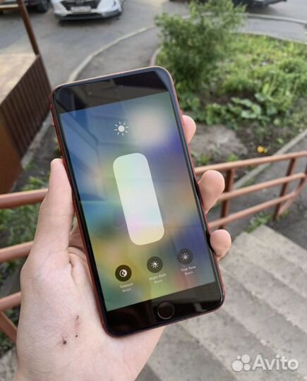 Телефон iPhone 8 plus
