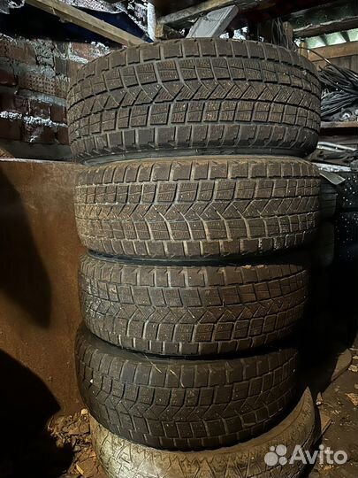 Nereus NS806 215/60 R17 96T