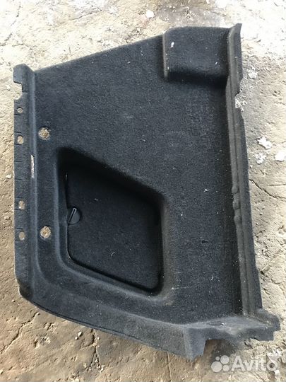 Задняя обшивка багажника Opel Astra J