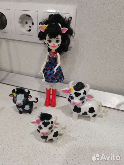 Дом Данессы олени, Куклы enchantimals