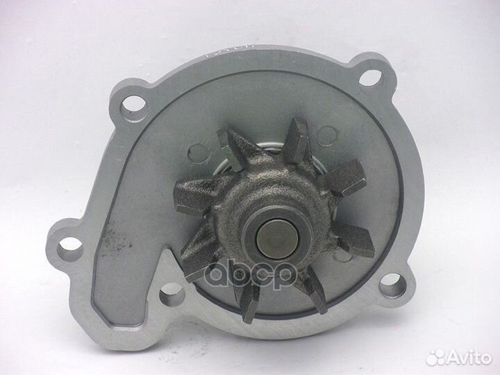 Помпа nissan micra 1.0/1.3 92-03 GWN44A GMB