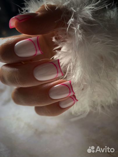 Маникюр, наращивание ногтей