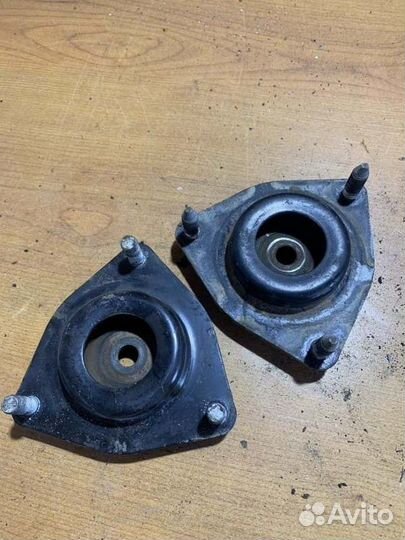 Опора амортизатора передняя правая Mitsubishi