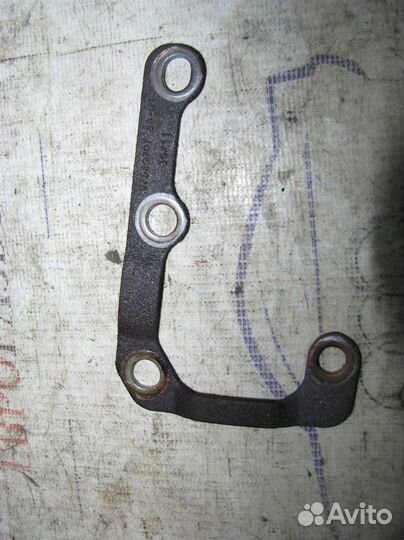 Кронштейн (сопут. товар) Peugeot 308 2007